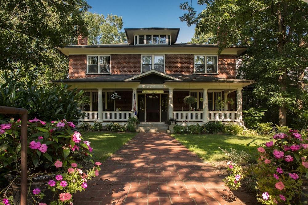 Sweet Biscuit Inn Asheville Exterior foto